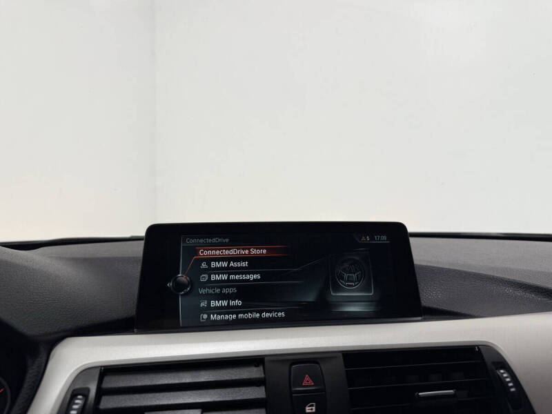 2017 BMW 3 Series 320i