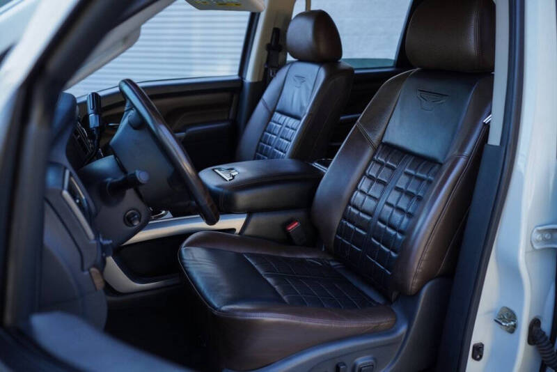 2018 Nissan Titan Platinum Reserve