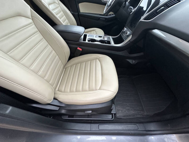 2023 Ford Edge SEL