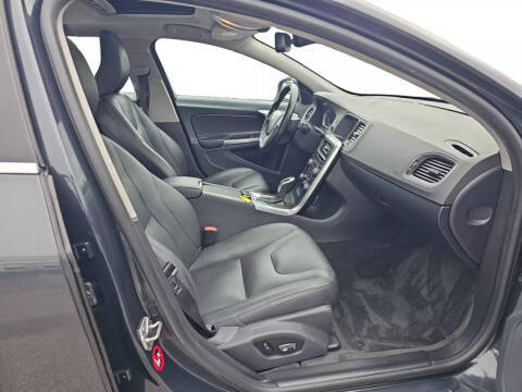 2015 Volvo V60 T5 Premier Plus