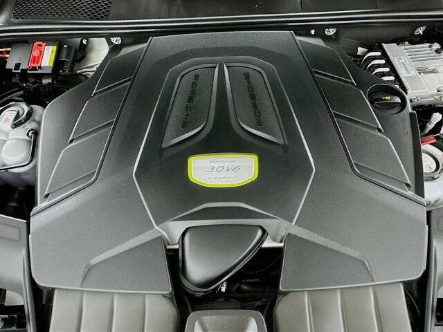 2022 Porsche Cayenne