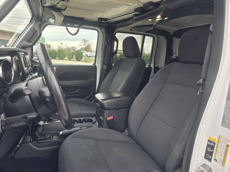 2020 Jeep Gladiator Sport S