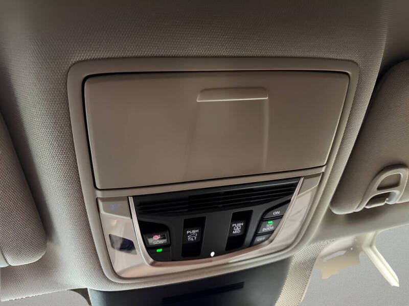 2026 Acura MDX SH-AWD w/Tech