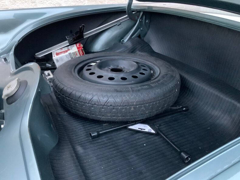 1956 Ford Thunderbird