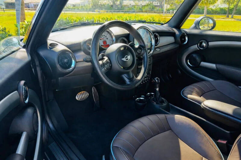 2013 MINI Convertible Cooper S