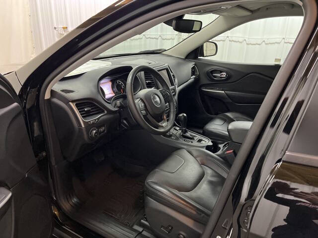 2022 Jeep Cherokee Latitude Lux