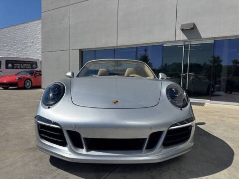 2016 Porsche 911 Carrera GTS