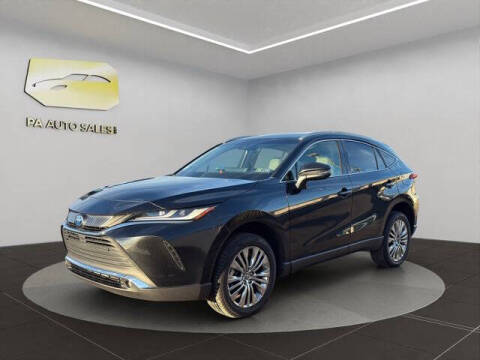 2022 Toyota Venza XLE