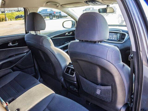 2020 Kia Sorento S V6