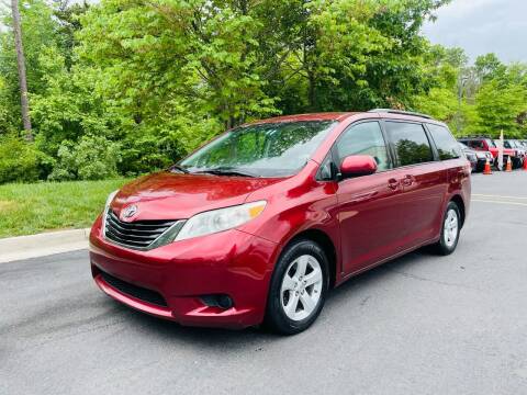 2011 Toyota Sienna for sale at Freedom Auto Sales in Chantilly VA