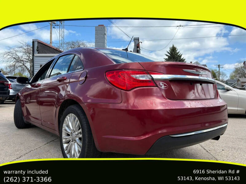 2013 Chrysler 200 Touring