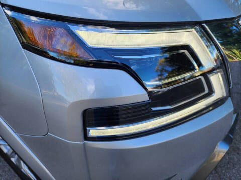 2024 Nissan Armada SV