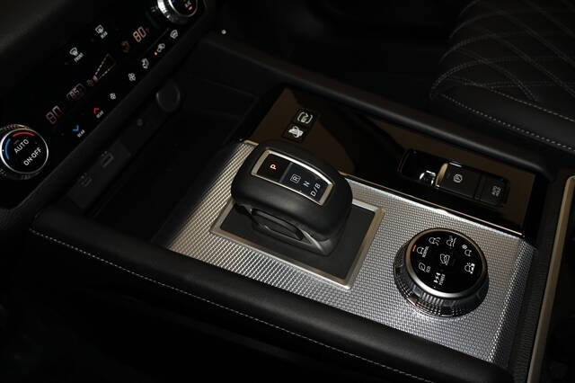 2024 Mitsubishi Outlander PHEV SEL