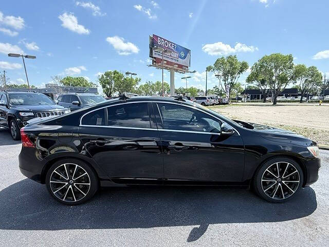 2016 Volvo S60 T5 Drive-E Premier