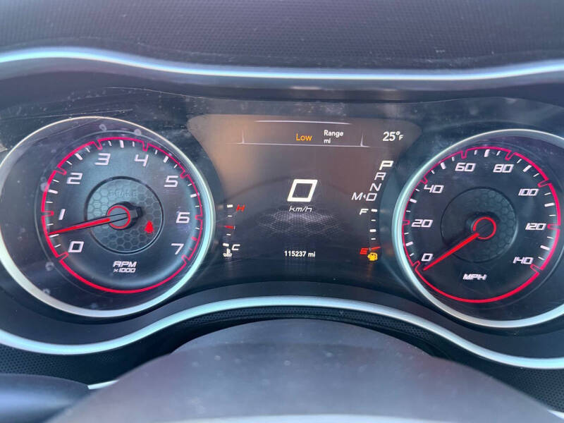 2015 Dodge Charger SXT