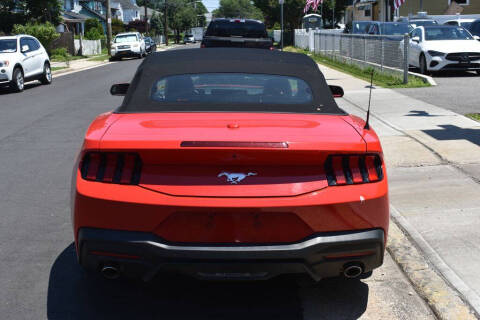 2024 Ford Mustang EcoBoost