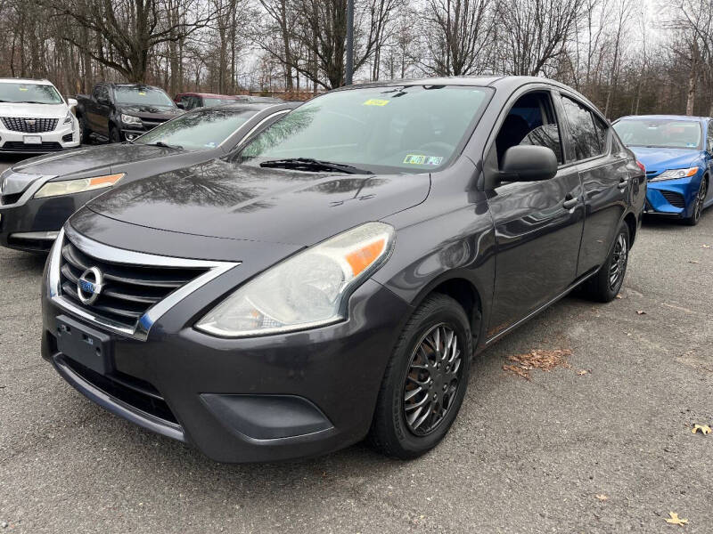 2015 Nissan Versa 1.6 S Plus