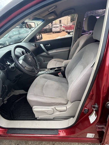 2013 Nissan Rogue S