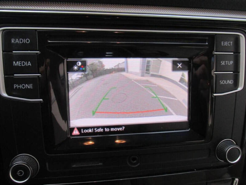 2017 Volkswagen Passat 1.8T S