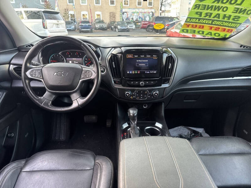 2021 Chevrolet Traverse RS