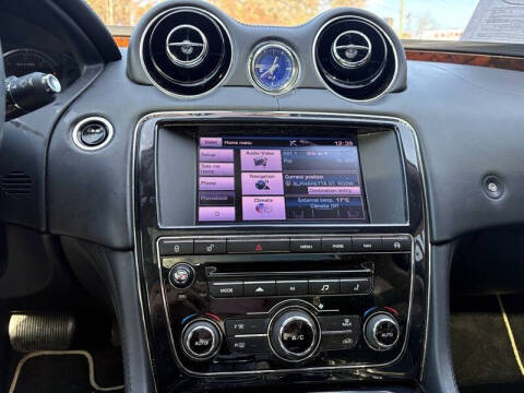 2013 Jaguar XJL Portfolio