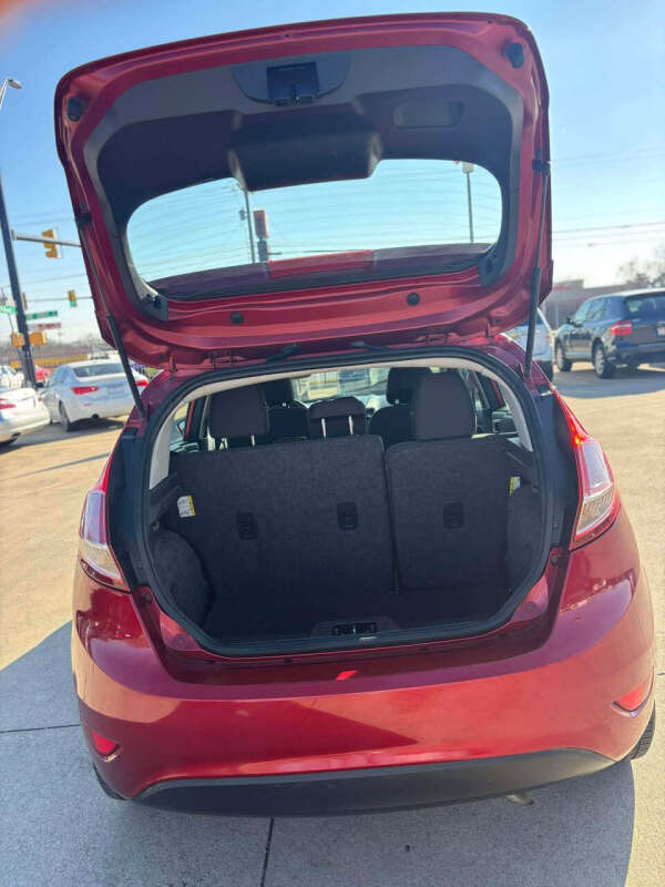 2015 Ford Fiesta SE