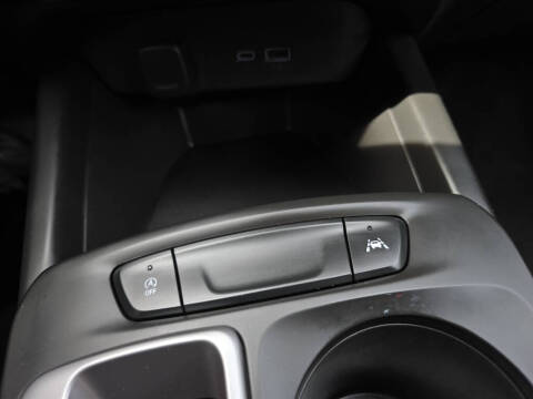 2024 Chevrolet Trax RS