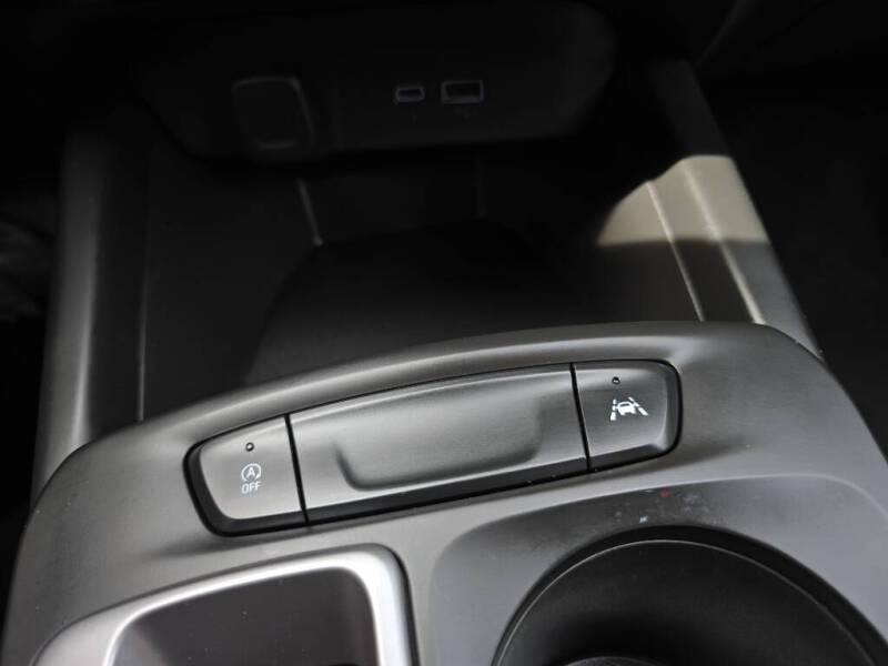 2024 Chevrolet Trax RS