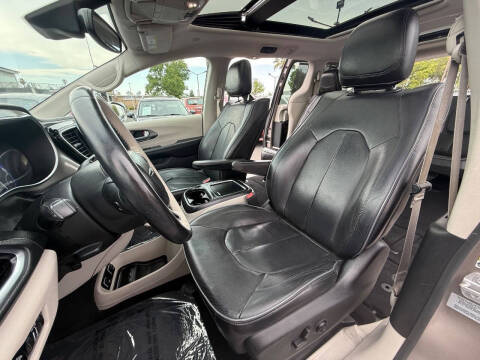 2017 Chrysler Pacifica Limited