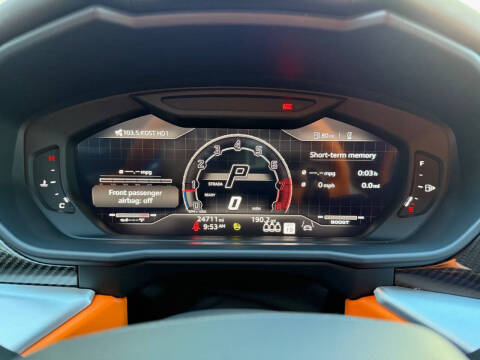 2023 Lamborghini Urus S