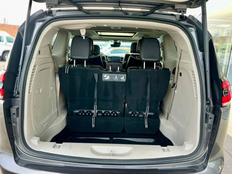 2021 Chrysler Pacifica Hybrid Limited