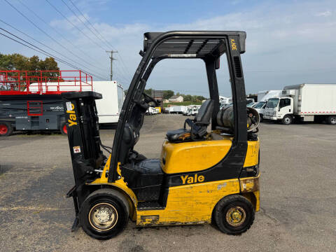 2015 Yale GLP030