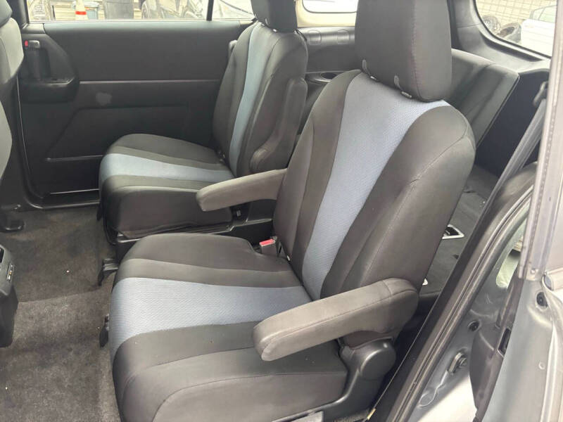 2014 Mazda MAZDA5 Sport