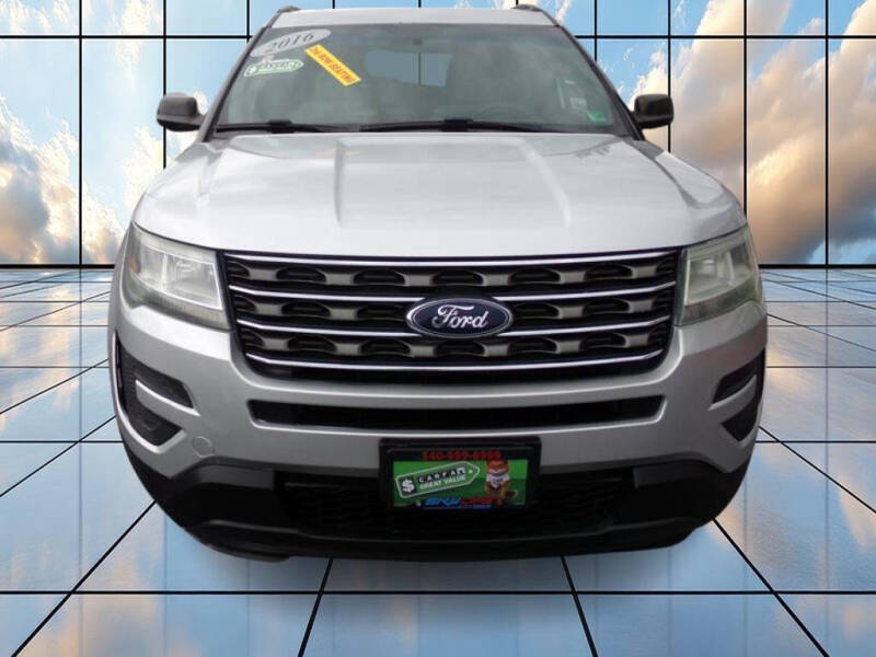 2016 Ford Explorer