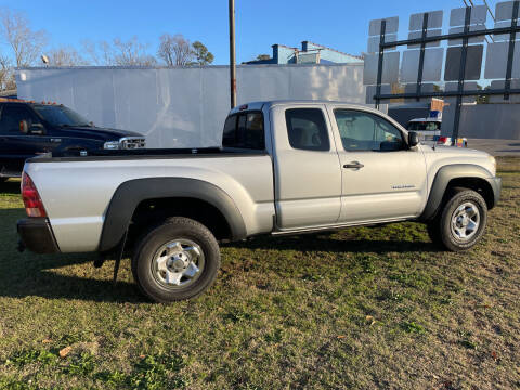 2007 Toyota Tacoma for sale at LAURINBURG AUTO SALES in Laurinburg NC