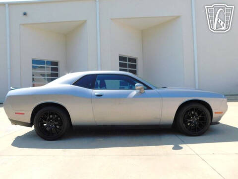 2015 Dodge Challenger SXT