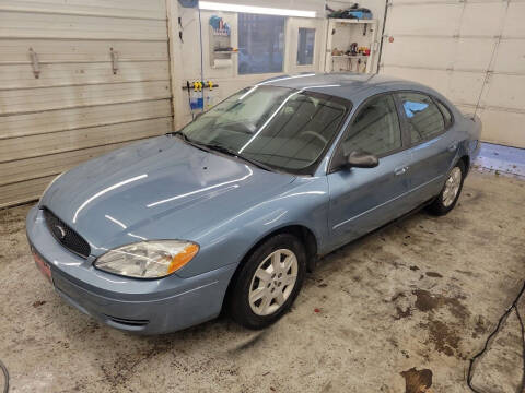 2005 Ford Taurus for sale at Jem Auto Sales in Anoka MN