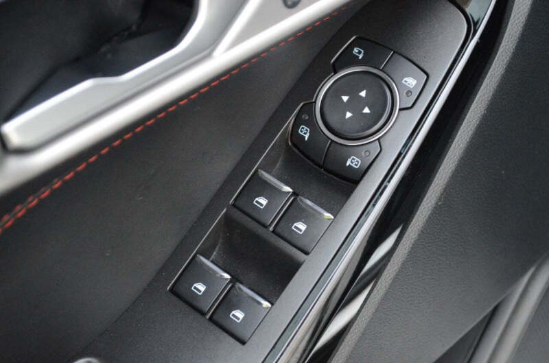 2024 Ford Explorer ST-Line