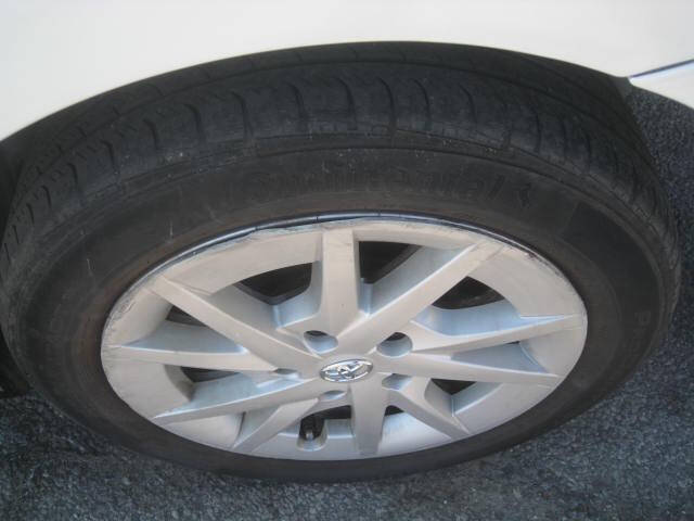 2012 Toyota Prius v Five