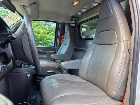 2019 Chevrolet Express 2500