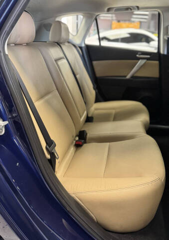 2012 Mazda MAZDA3 i Grand Touring