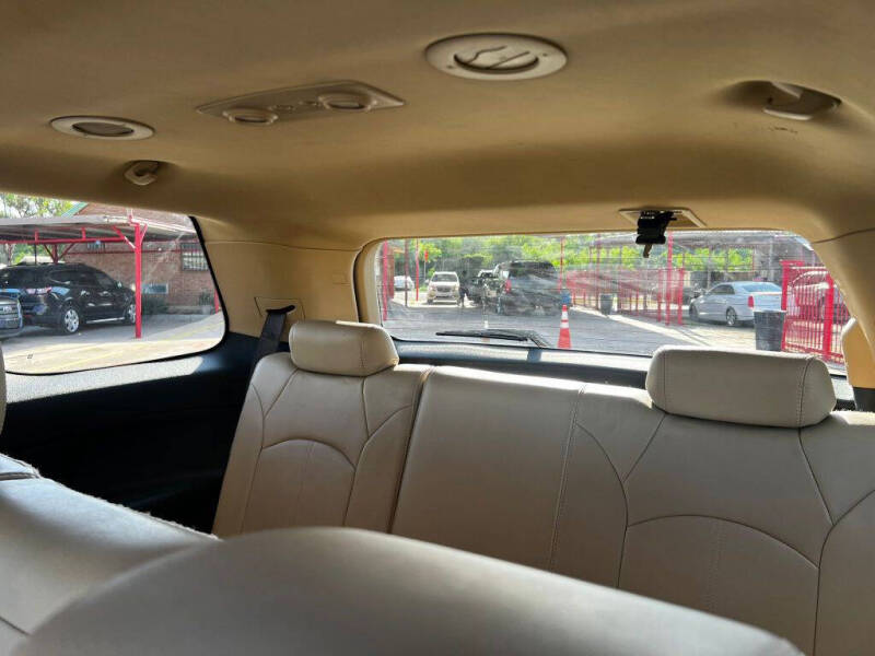 2012 GMC Acadia SLT-1