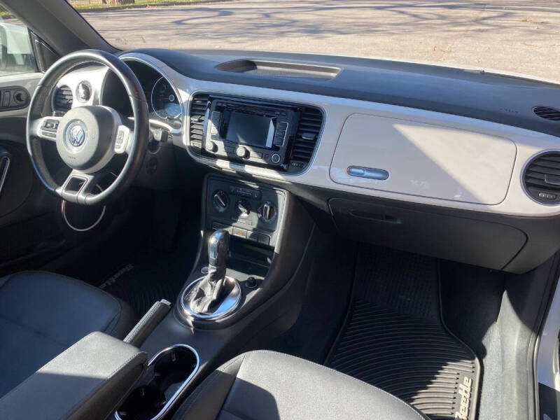 2012 Volkswagen Beetle 2.5L