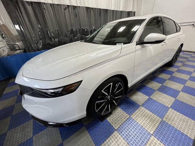 2025 Honda Accord Hybrid Touring