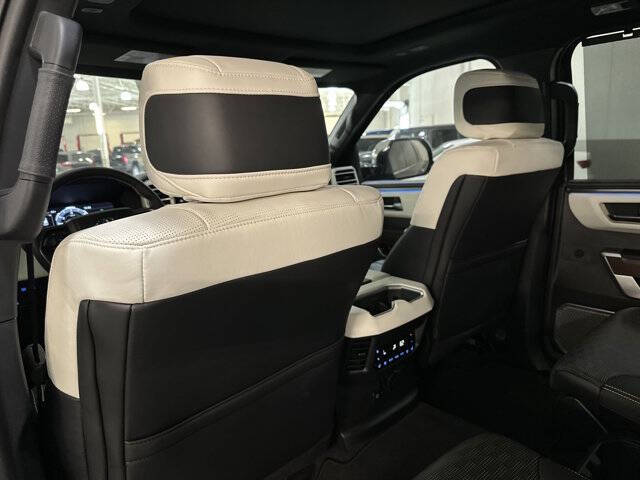 2024 Toyota Sequoia Capstone