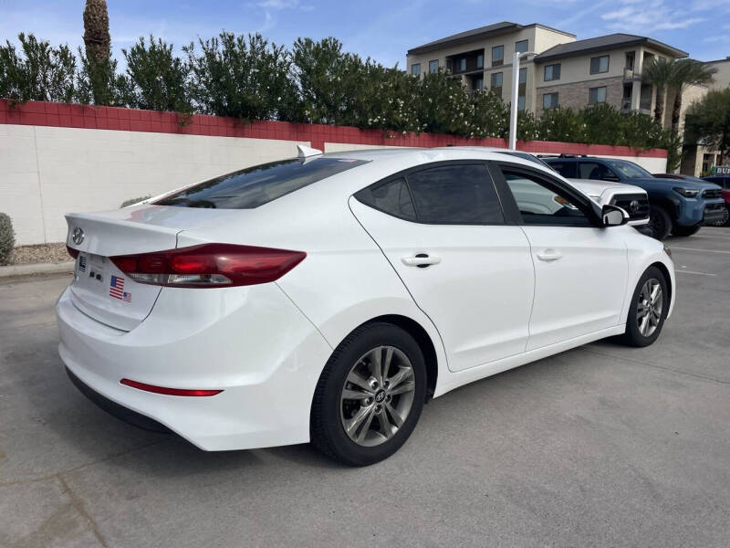 2018 Hyundai Elantra