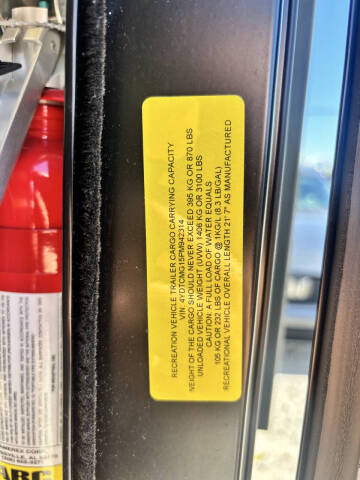 2023 Coleman Lantern 17B