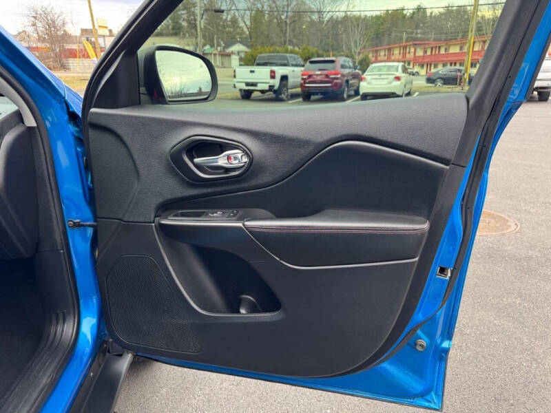 2019 Jeep Cherokee Trailhawk Elite