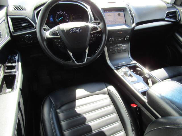 2019 Ford Edge SEL