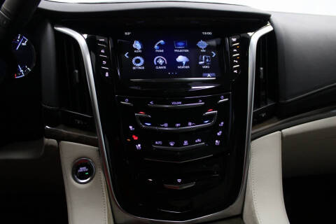 2020 Cadillac Escalade Premium Luxury